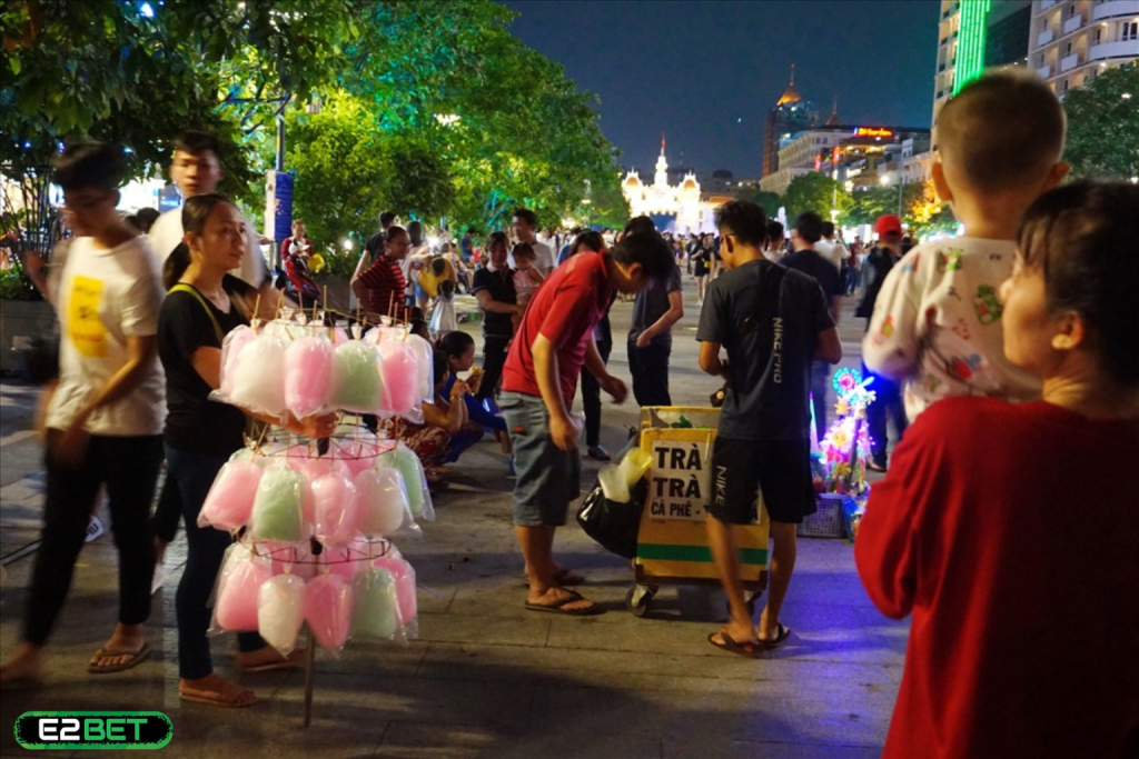 Nằm Mơ Thấy Mình Bán Hàng Đánh Đề Con Gì? Mơ Một Chút, Trúng Lớn Cả Đống!